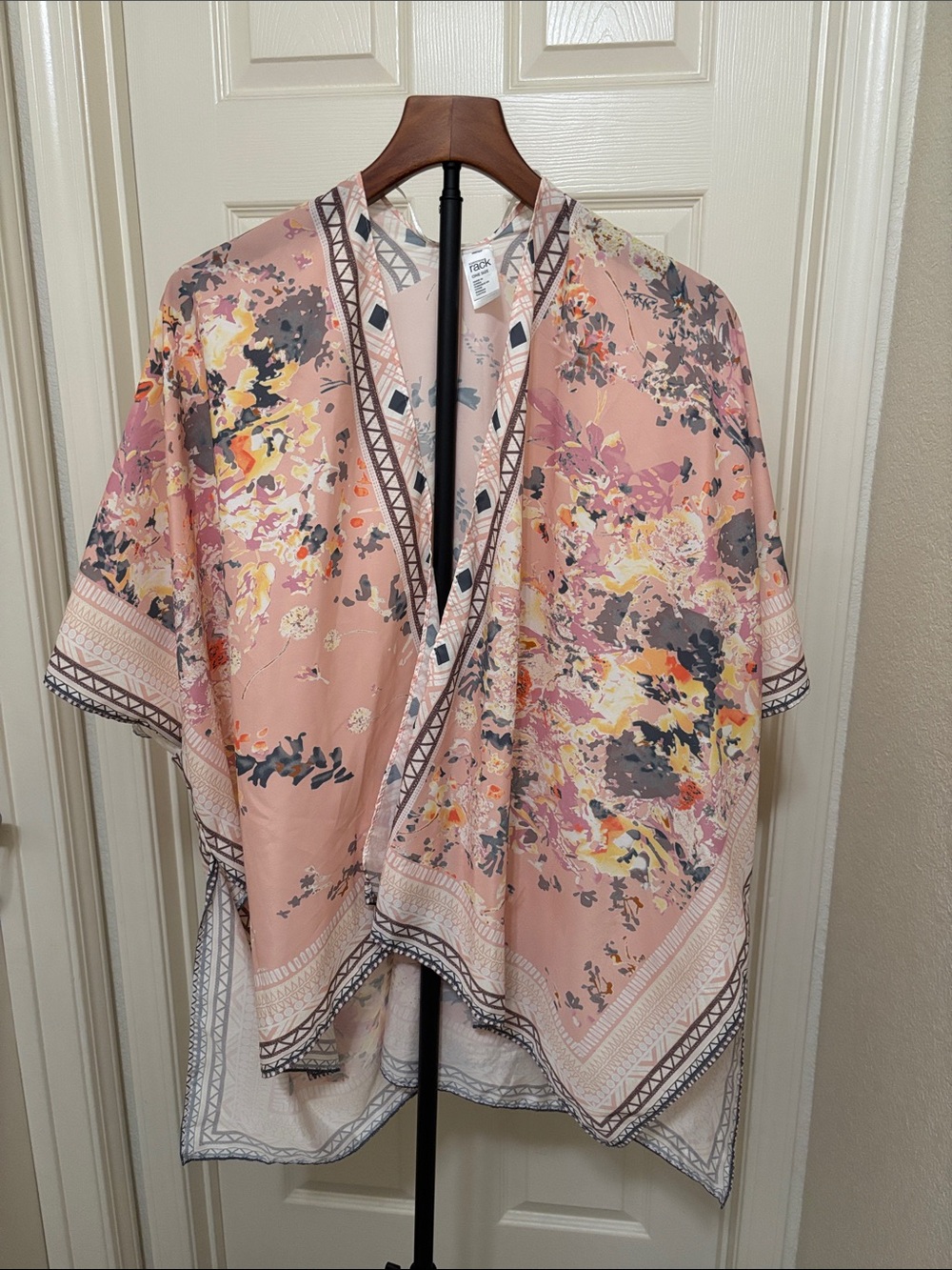 Floral Pink Lightweight Kimono Wrap